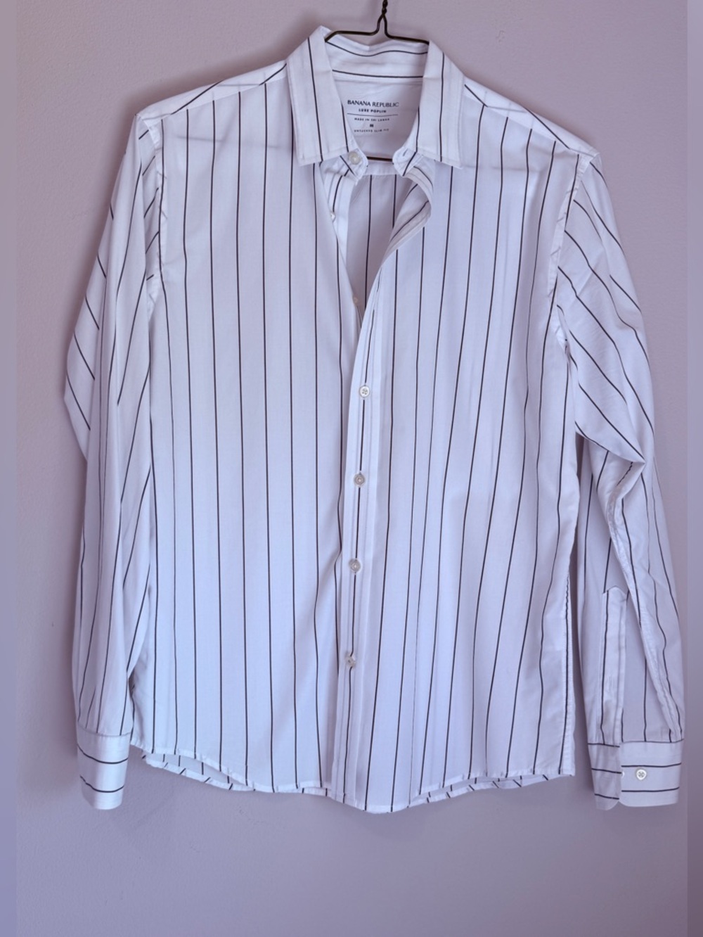 Banana Republic Men’s luxe  Slim Fit Untucked White Shirt with Black Pinstripes